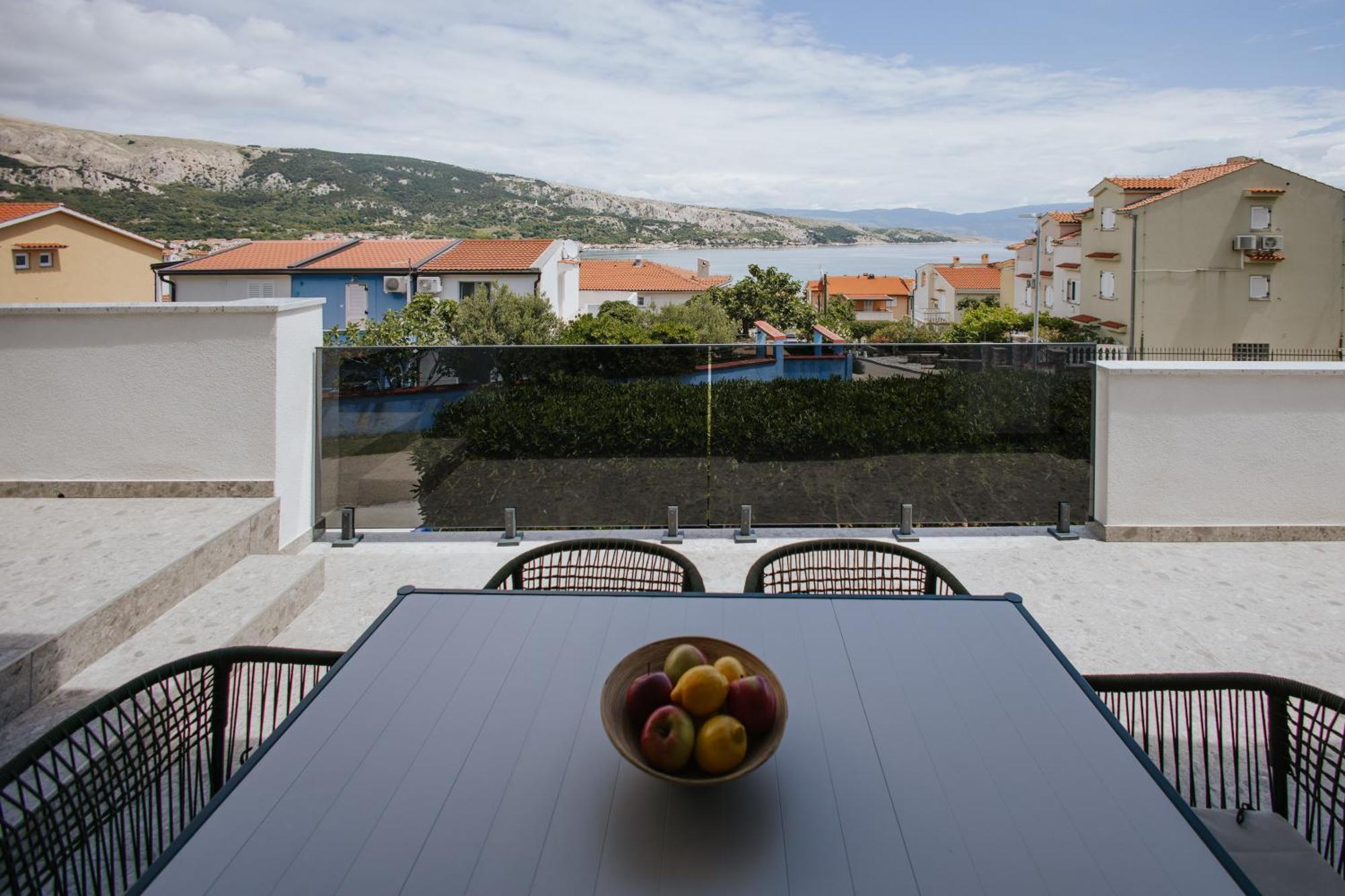 Villa Zlata - Holiday House Baška Extérieur photo